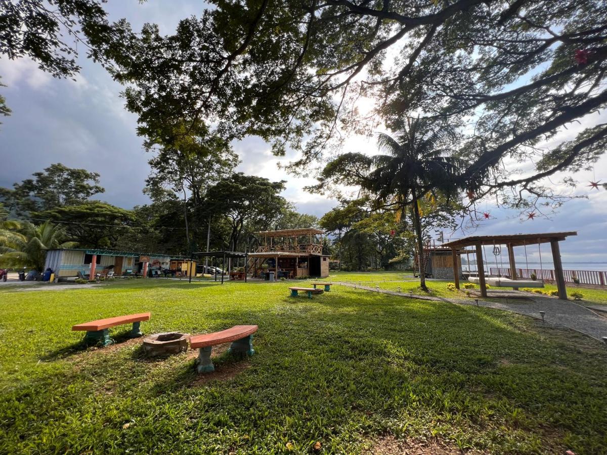 Sunset Hut Hostel 오모아 외부 사진