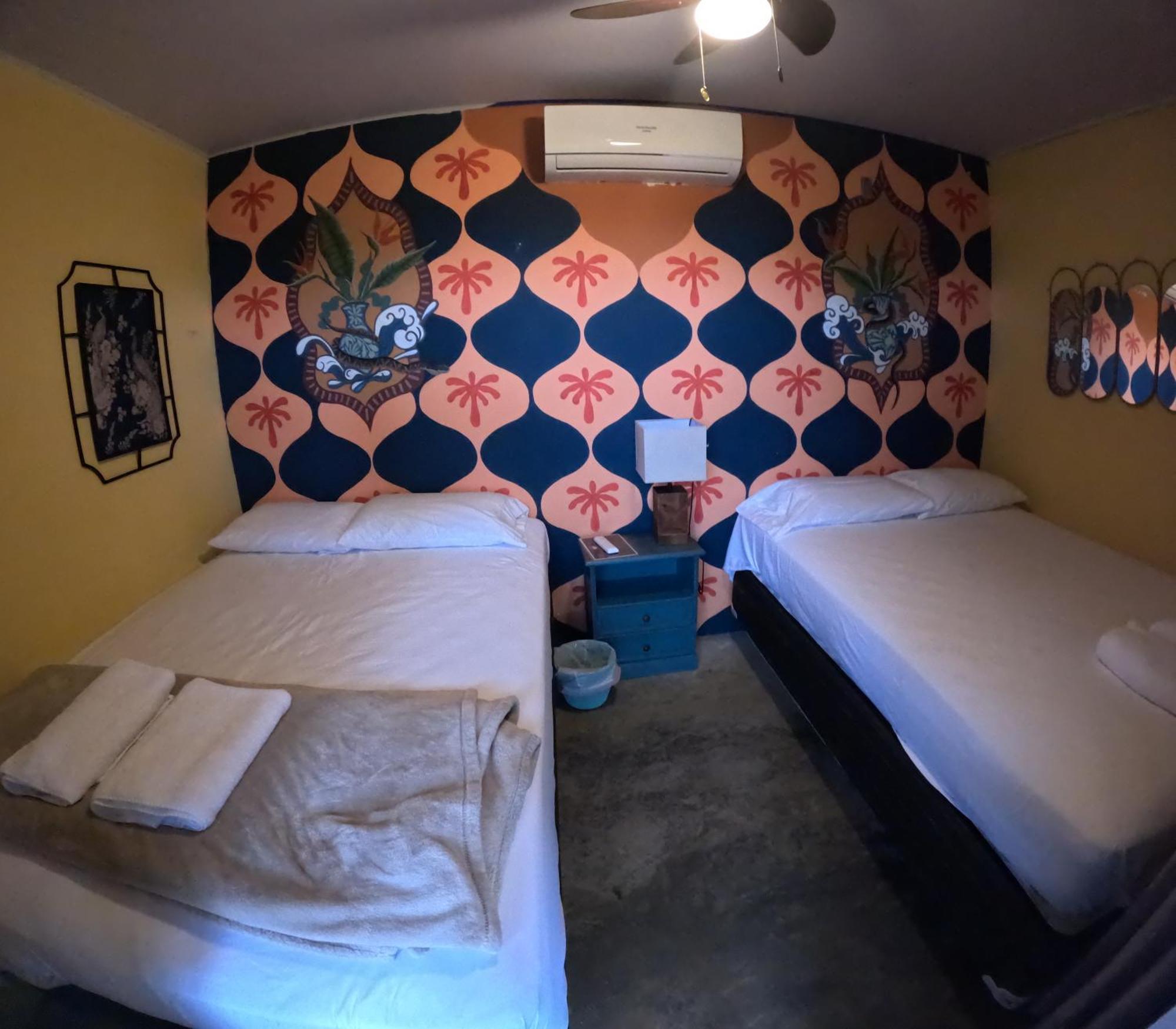 Sunset Hut Hostel 오모아 외부 사진
